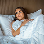 Cooling Comforter Set – Temperature-Regulating Eucalyptus Silk Comforter & Pillow Shams